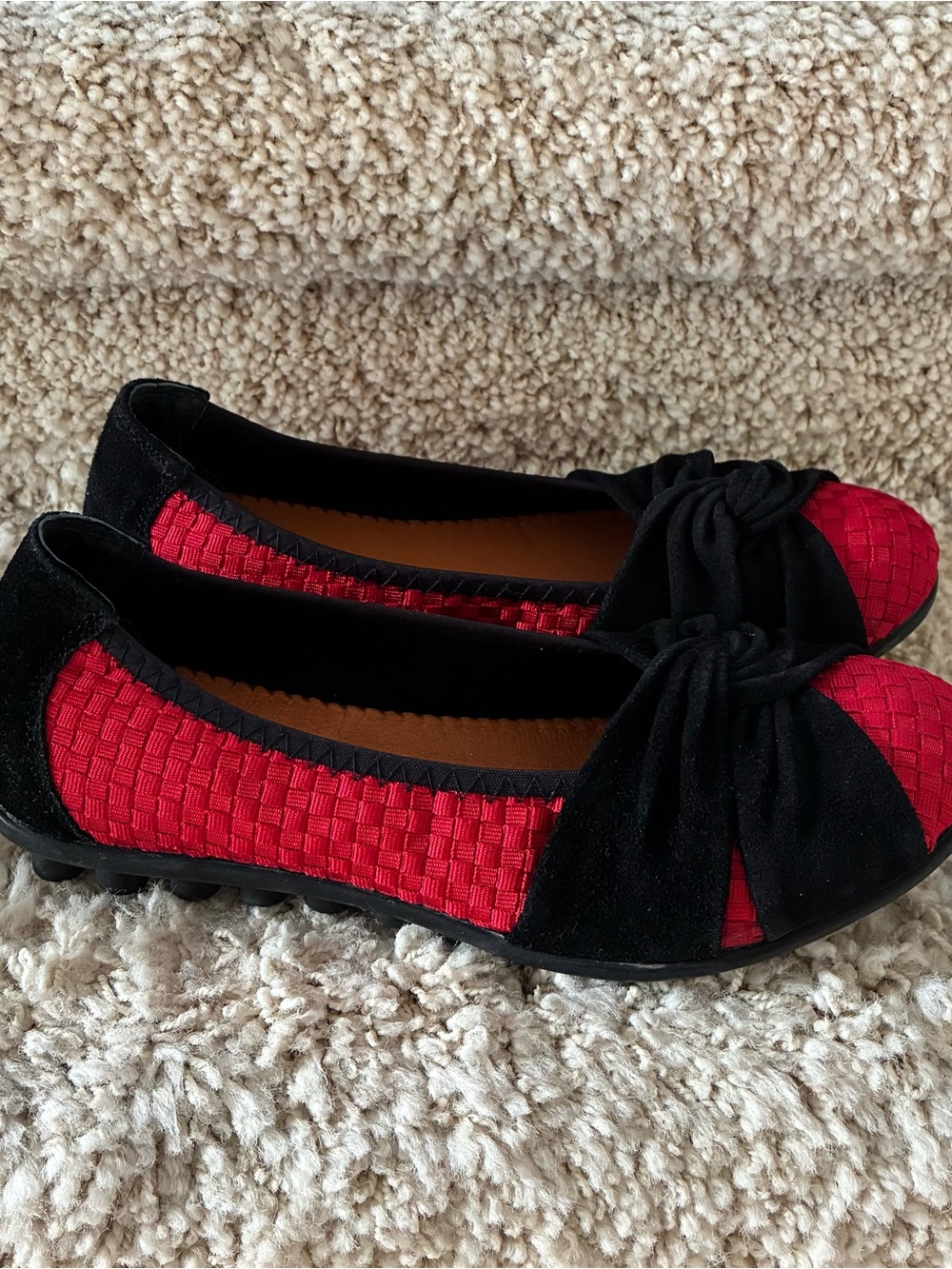 Bernie Met.  Red Woven Ballet Flats with Black Knot